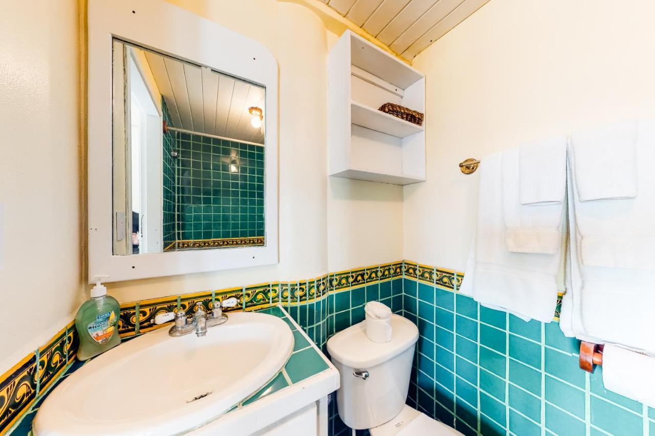 Condo #26 @ Beachside Villas Placencia 외부 사진