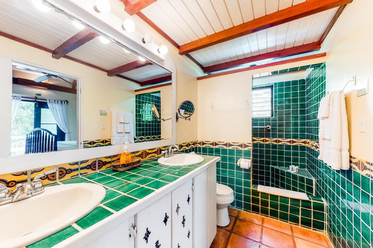 Condo #26 @ Beachside Villas Placencia 외부 사진